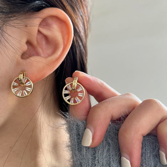 Niche Gentle And Stylish Sterling Silver Earrings